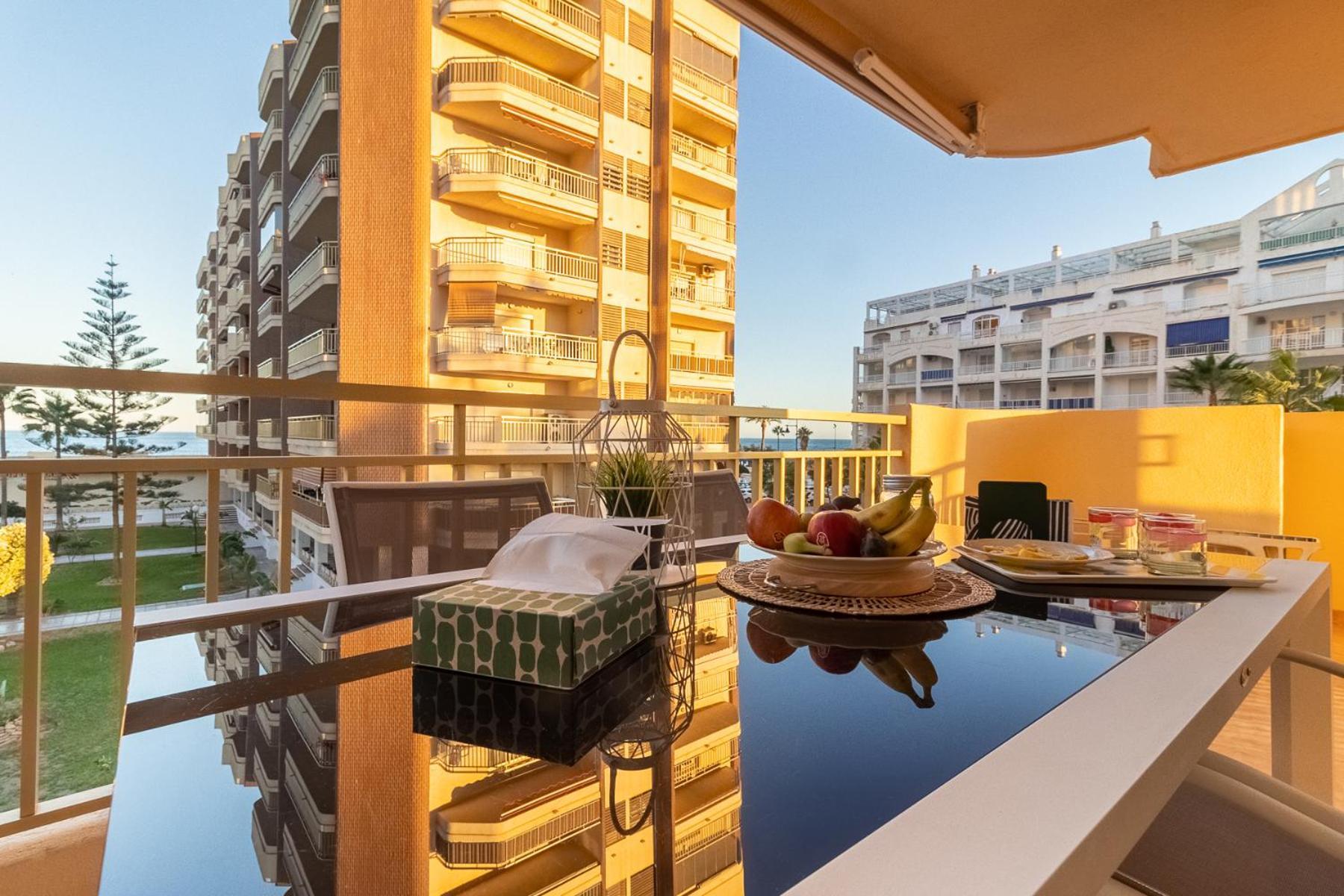 Apartamento Sofia Fuengirola Vistas Al Mar Atardeceres Magicos Екстер'єр фото