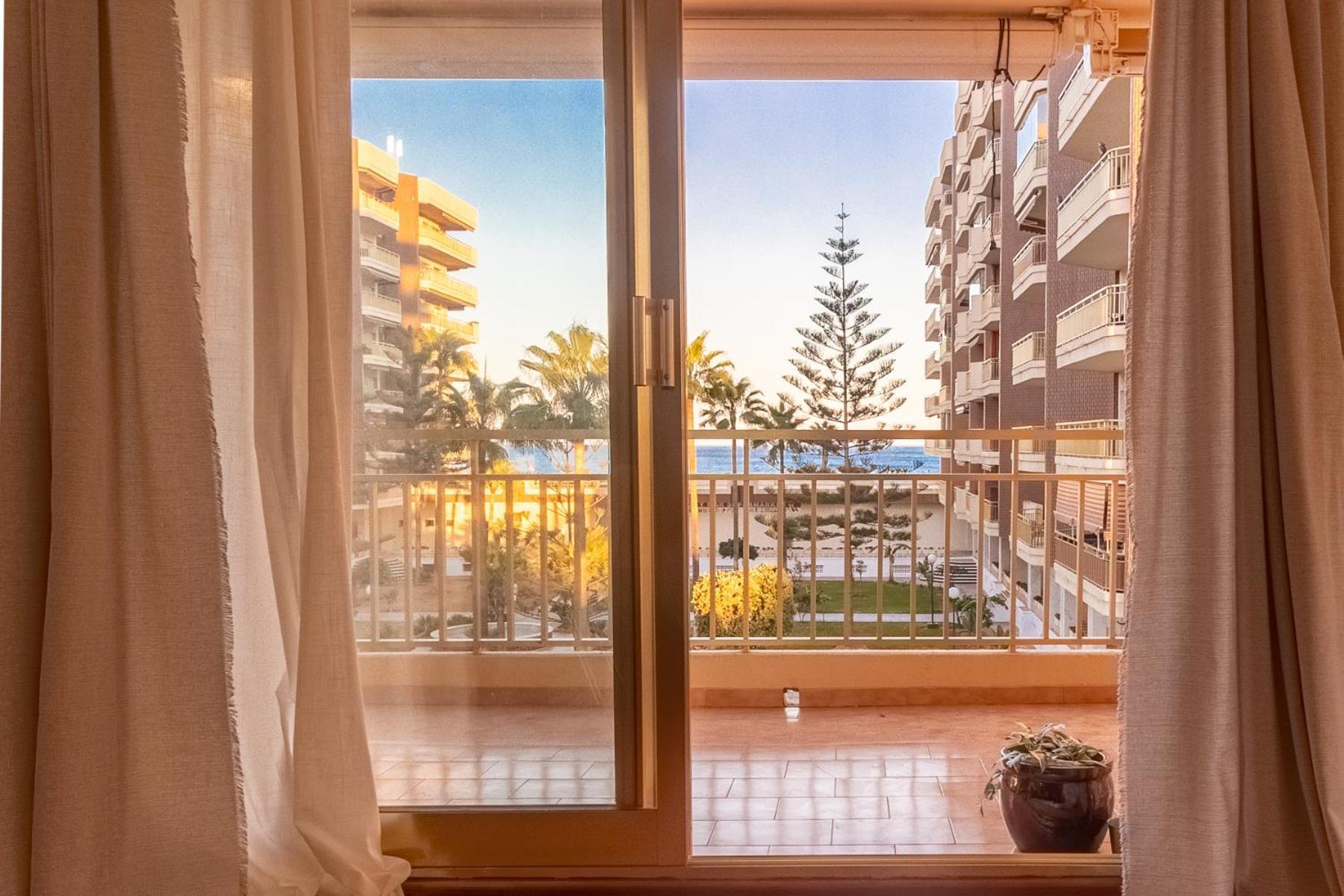 Apartamento Sofia Fuengirola Vistas Al Mar Atardeceres Magicos Екстер'єр фото